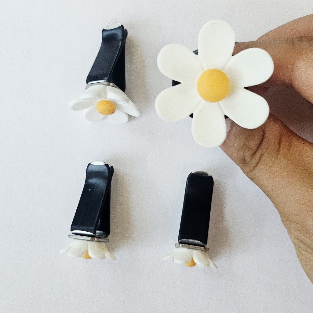 New Car vent decoration, 4pc, daisies, car decor, flower,  daisy - Picture 2 of 4
